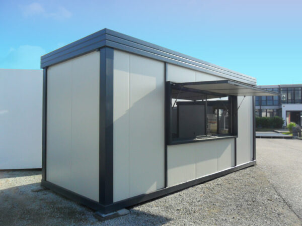 SNACK PAVILION/CONTAINER WITH SALES HATCH 15